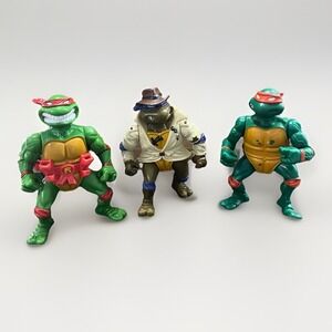 1990s Vintage TMNT Teenage Mutant Ninja Turtle Action Figures Lot Of 3